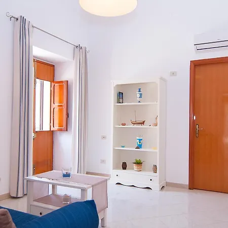 Un Affaccio Sul Borgo Marzamemi