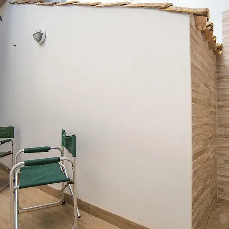 Apartment Un Affaccio Sul Borgo *